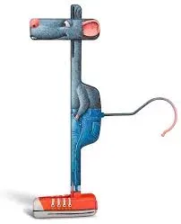 Détournement d'objet. Gilbert Legrand est designer, plasticien, artiste sculpteur. <br width='202' height='249' /> crédits : http://gilbert-legrand.com 